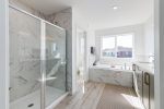 The Orchards Elmswood_ORC_15_Ensuite